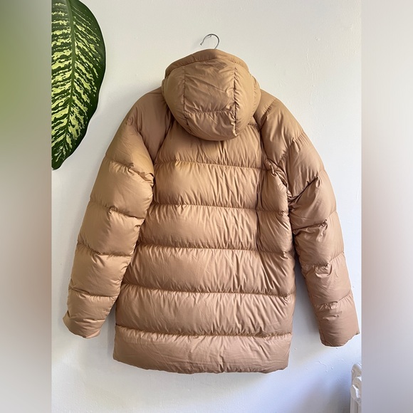 Patagonia Men’s Silent Down Parka - Picture 2 of 9